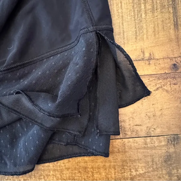 LULU🍋 Sole Training Short Sleeve Top‎ - Image 5