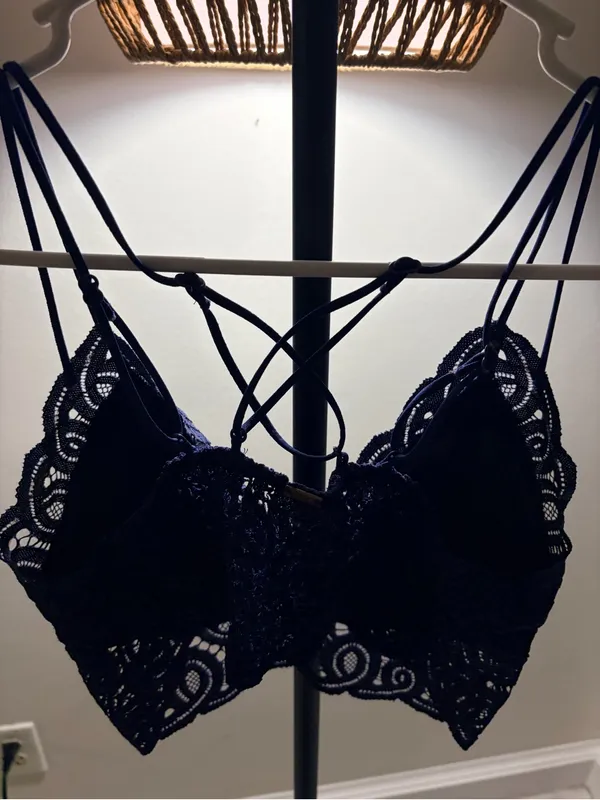 Victoria's Secret Black Lace Strappy Bralette - Image 3