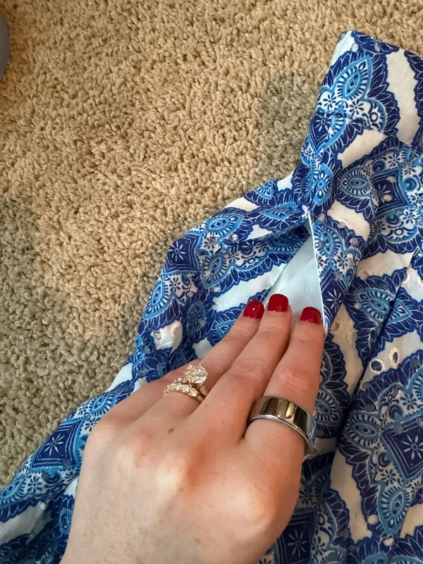 Blue and white shorts Size XS - Image 4