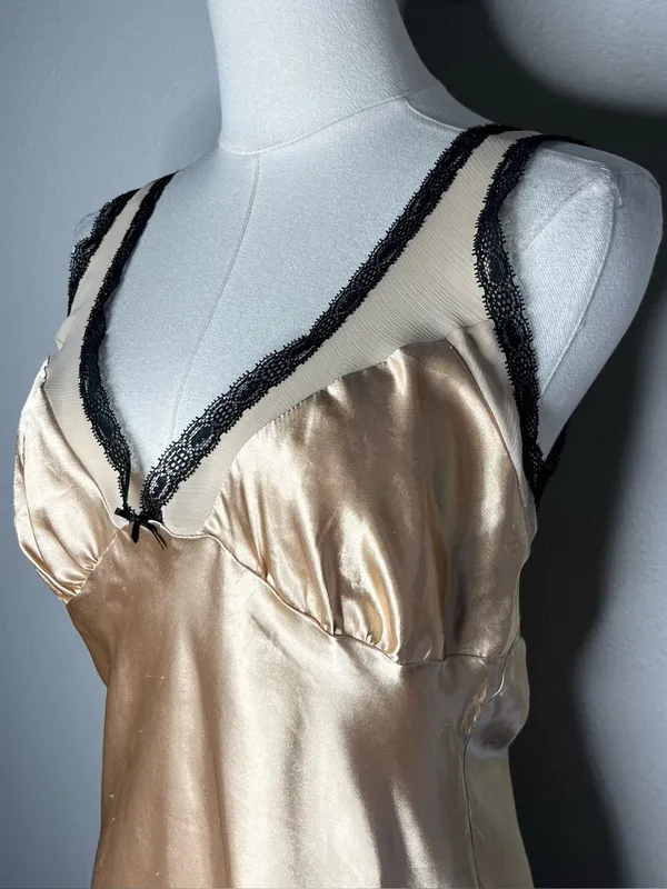 Vintage California Dynasty Gold Satin Lace Trim Babydoll Cami Tank Top Y2K Fairy - Image 4