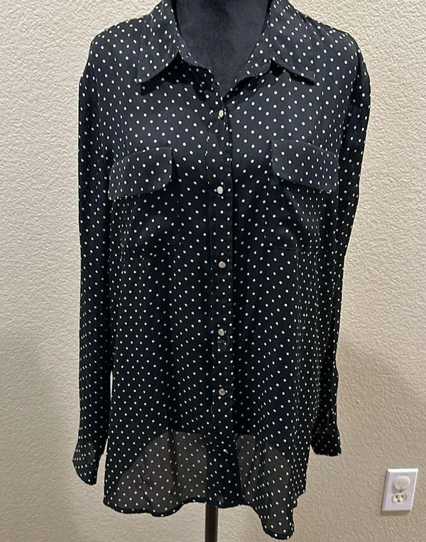 Liz Claiborne buttton up blouse - Image 2