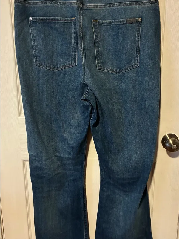 7 for all man kind women Dark Blue Bootcut Jeans high rise dojo size 34 - Image 3