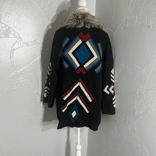 Steel Roses Aztec Cardigan | Faux Fur Collar | Boho Western . - Image 7