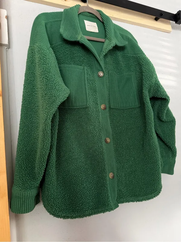 American Eagle AE Green Sherpa Corduroy Shacket Jacket Oversized Size Medium - Image 3