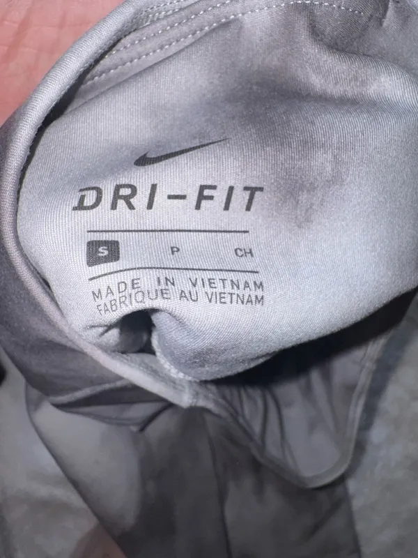 Nike Dri-Fit Cropped Leggings - Image 4