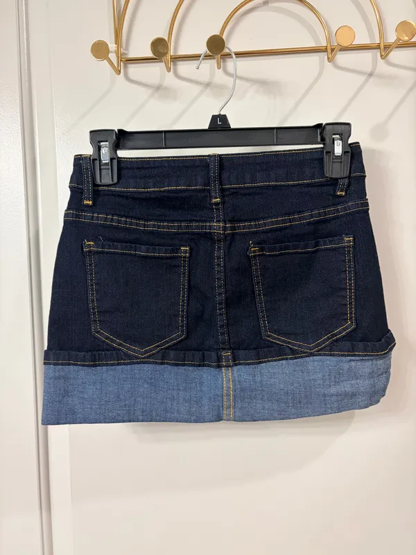 Shein Dark Denim Mini Skirt Blue - Image 4