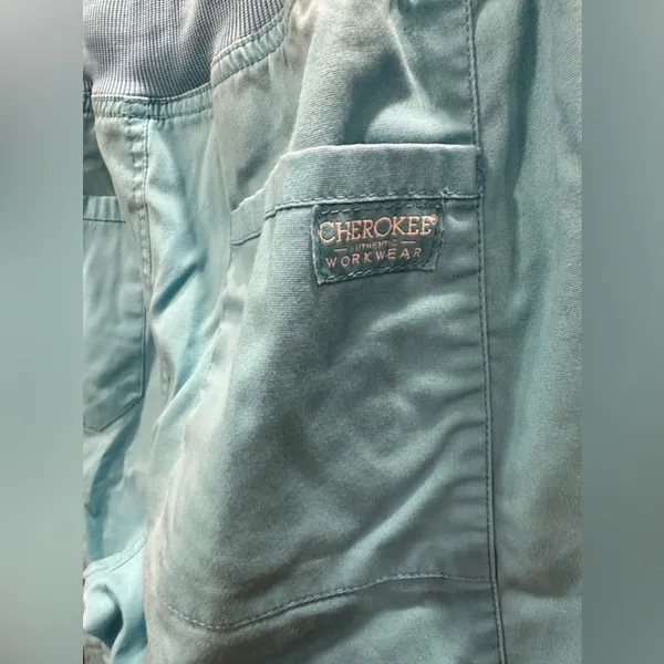 EUC Cherokee baby blue scrub pants, Sz Xs, elastic waist. Relax leg - Image 3