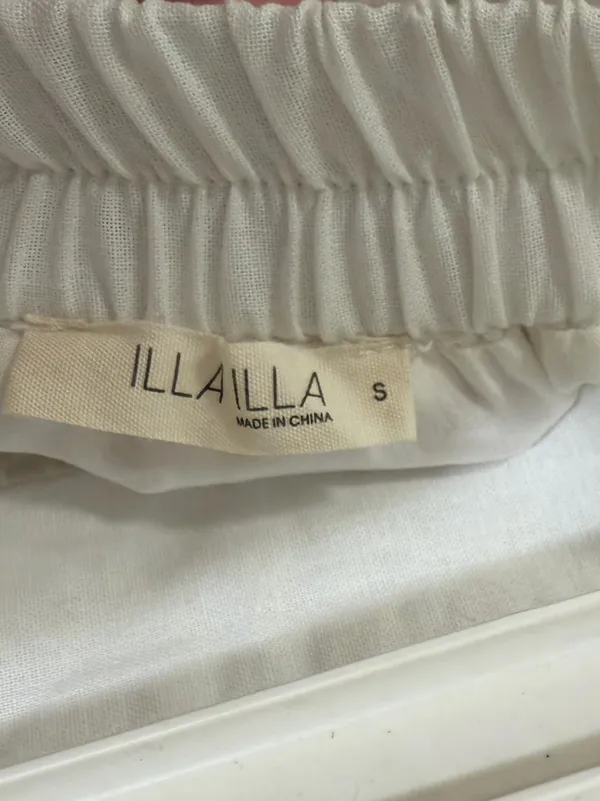 Illa Illa White and Tan Pattern Tiered Maxi Skirt and Top Set - Image 9