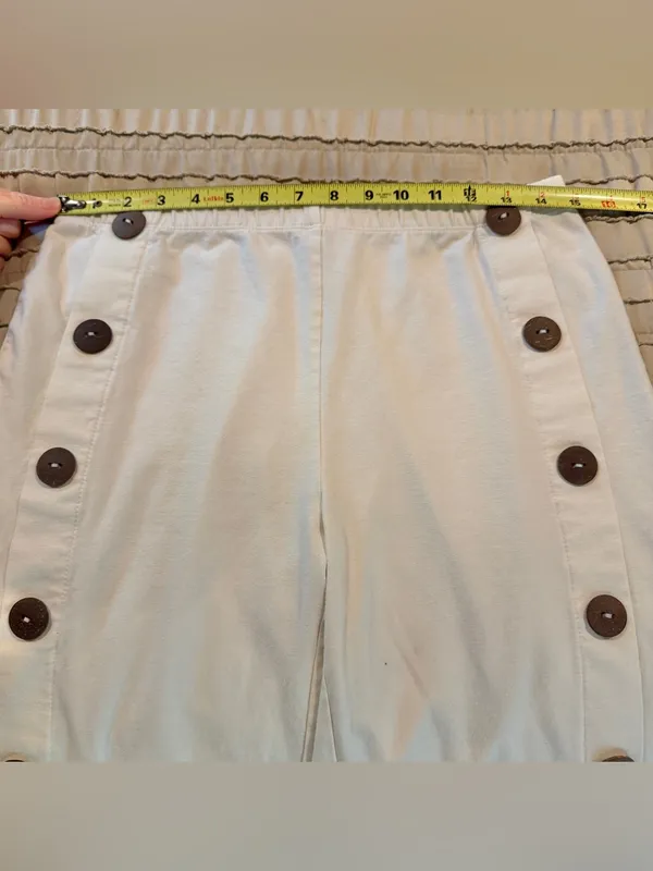 Soft Surroundings Newport Beach Cropped Wide Leg Pants White Cream Small Buttons - Image 6