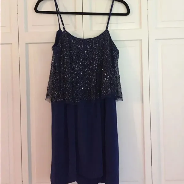 SALE Beaded shift cocktail dress size m - Image 6
