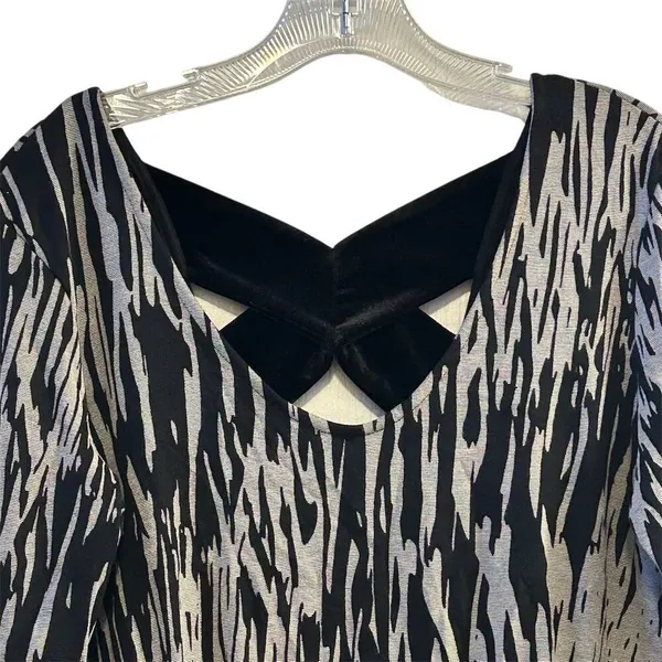 BCBGeneration Zebra Print Dress Black Velvet‎ Trim Size M - Image 5