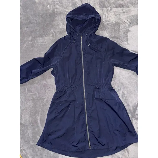 Lululemon Women's Pack & Glyde Hooded Jacket Windbreaker Navy Blue Size 4 - Image 2