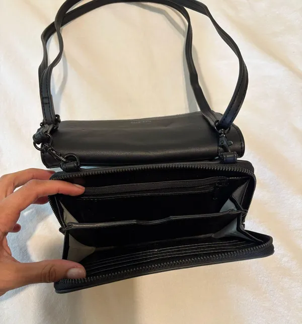 Black crossbody purse and wallet - Image 3