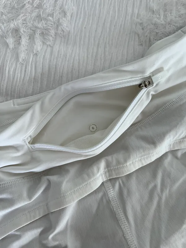 Lululemon Speed Short 2.5” - Image 3