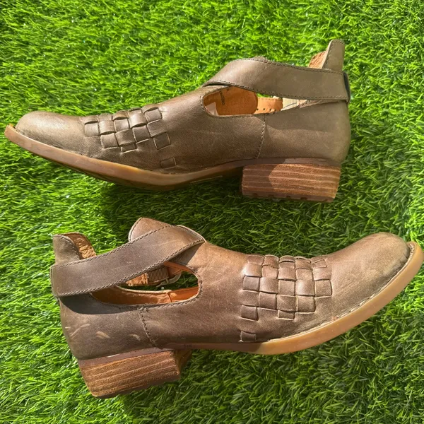 Born Viveka brown leather woven ankle booties Size 10M - Image 5