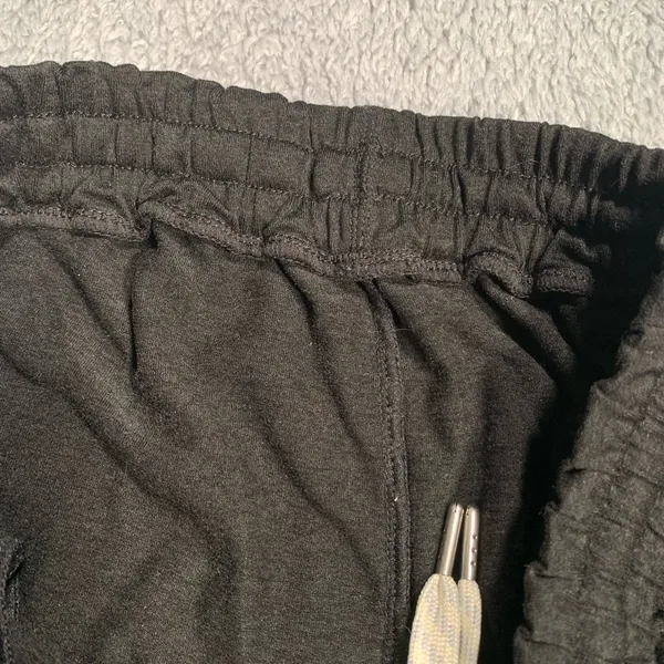 Vuori Black Cargo joggers sweatpants - Image 5