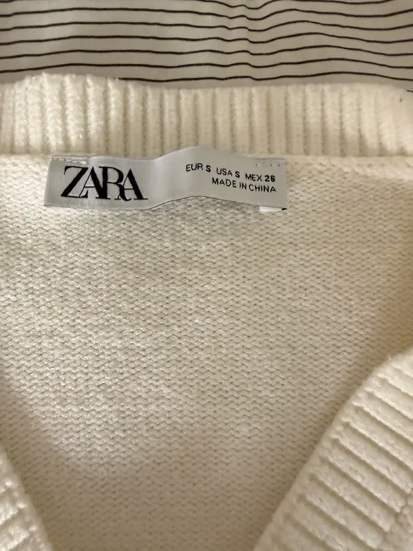 ZARA Cropped Cable Knit Sweater Cream - Image 3