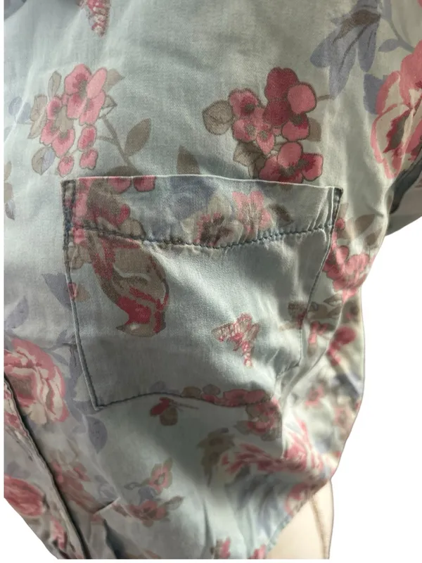 Highway Jeans Light Blue Button-Front Floral Tie Hem Shirt - Image 3