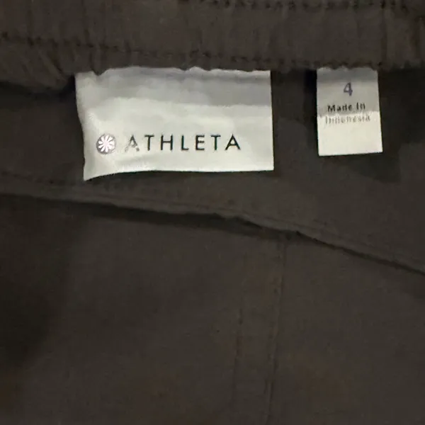 Athleta Trekkie Skort Black Hiking Athletic Skirt Built-in Shorts Size 4 - Image 2