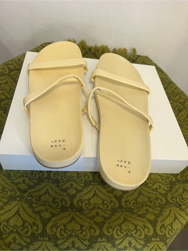 a new day Beige Double-Strap Slide Sandals size 11 - Image 3