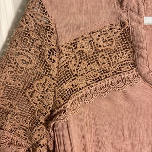 Easel Women Size Large Boho Peasant Blouse Top Lace Crochet Shirt‎ Festival - Image 3