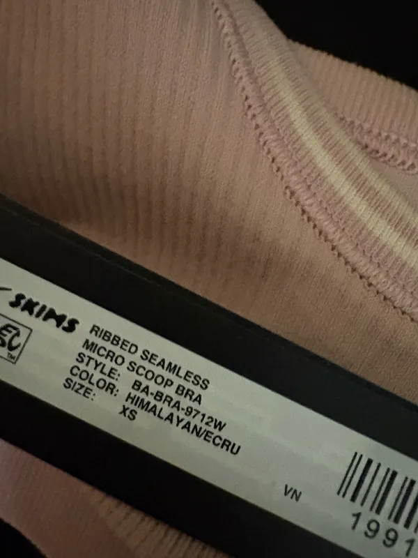 SKIMS x Nike ribbed seamless micro scoop bra Color Himalaya/ecru - Image 5