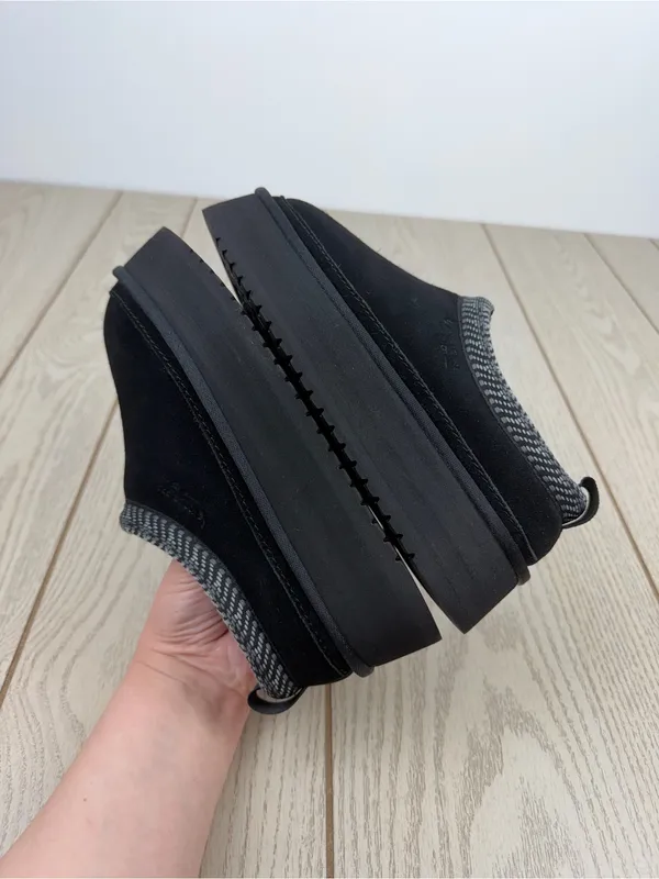 Koolaburra by UGG Women's Burree Platform Slippers US5 Black & Grey Trim $90 - Image 3