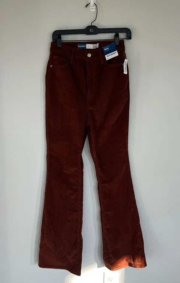 Old Navy Higher High Rise Flare Brown Corduroy Pants Size 4 NWT - Image 2