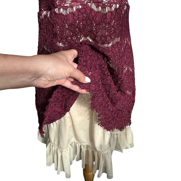 Trixxi Burgundy Lace Fit Flare Mini Dress XL V-Neck Eyelash‎ Lace Tulle Hem - Image 4