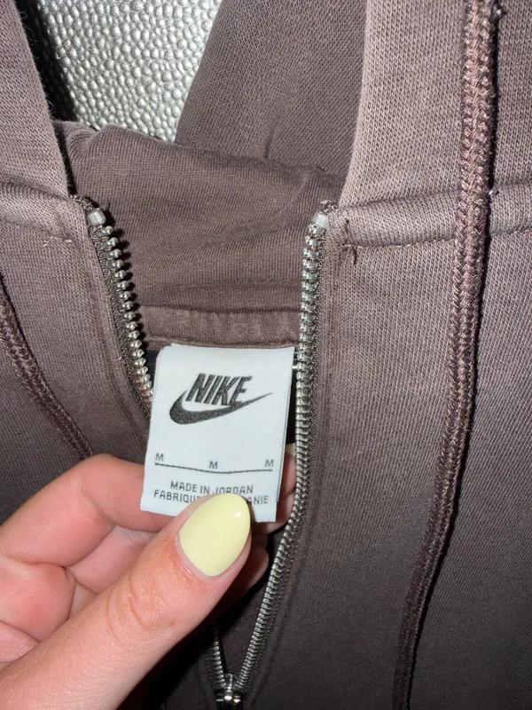 Nike zip up  - Image 4