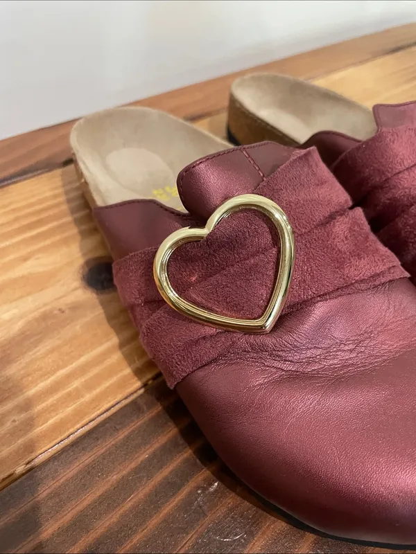 Birkenstock Tatami Tatum Burgundy Clogs Heart Buckle Slip On Women’s Sz 36 (5US) - Image 4