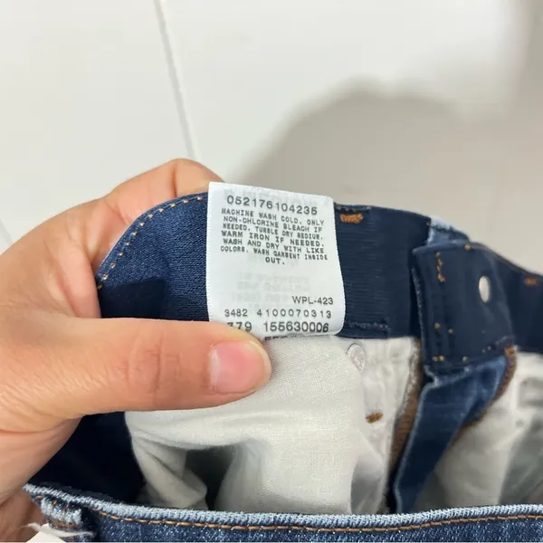 Levi’s 525 Perfect Waist Bootcut Jeans Women’s 8 Medium Wash Stretch Denim - Image 9