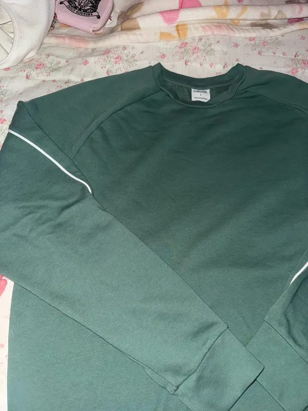Gymshark Crewneck Sweatshirt - Image 4