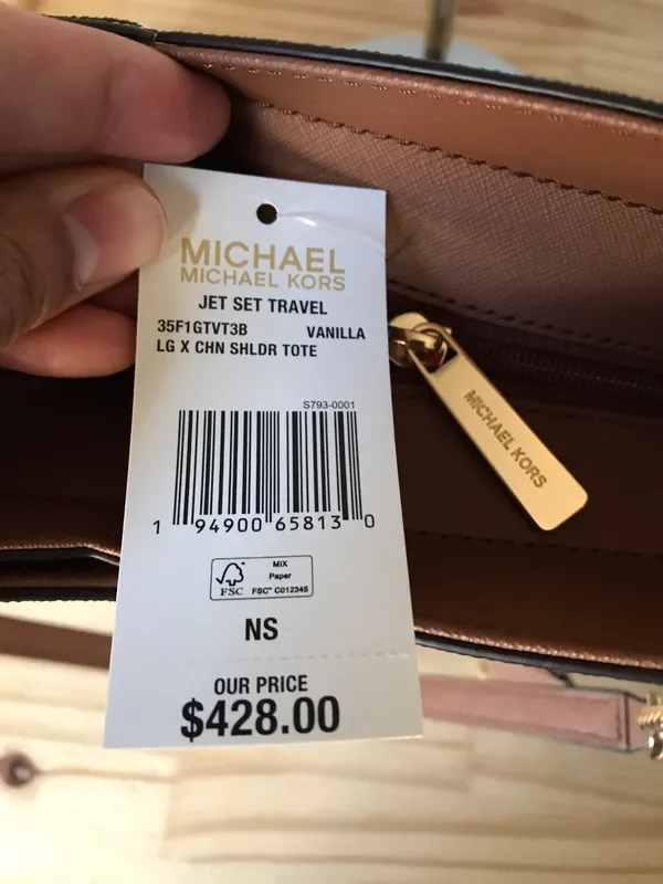 Michael Kors Purse - Image 9