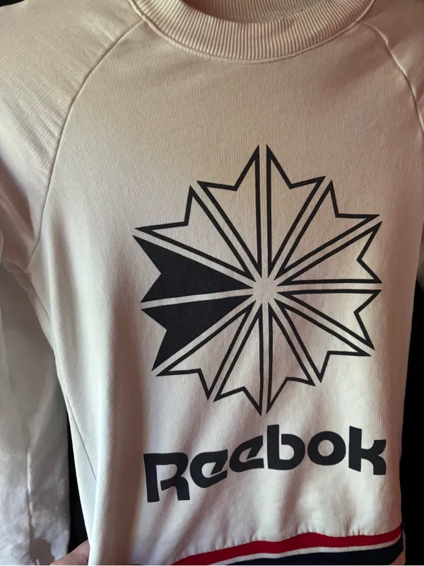 Reebok Logo Crewneck Sweatshirt - Image 8