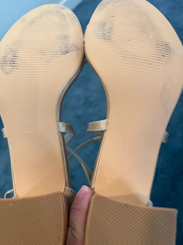 Gold Heels Size EU 38 - Image 7