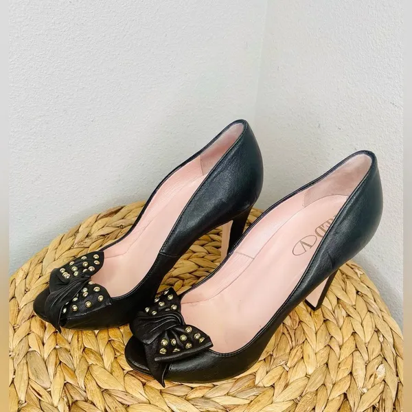 RED VALENTINO Heels Black Leather Peep Toe Pumps Gold Studded Bow Heeled Shoes - Image 3