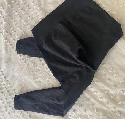 Gymshark Legging - Image 3