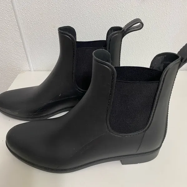 Target Black Ankle Rubber Rain Bootie women’s size 9 - Image 2