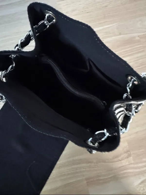Striped Black and Cream Shoulder Bag with Chain Strap Black - Image 6