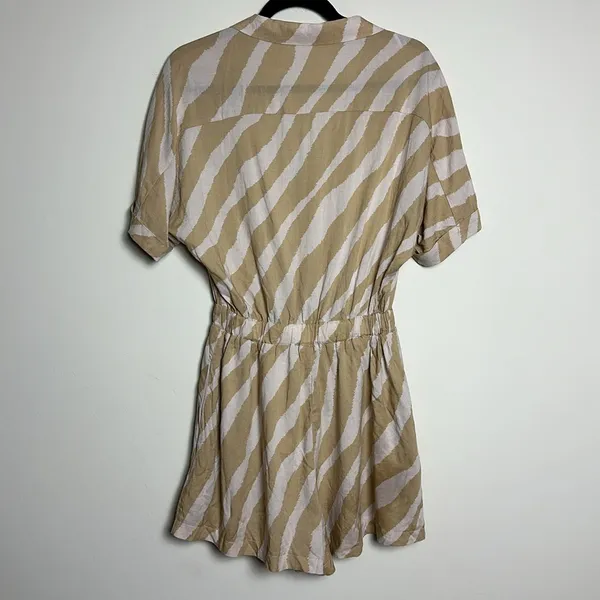 Mustard Seed The Camille Romper Linen‎ Blend - Image 10