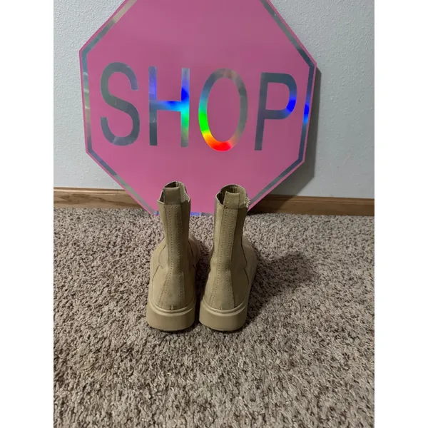 ZARA Beige Suede Chelsea Boots Platform Chunky Sole‎ Women Size 9 - Image 4