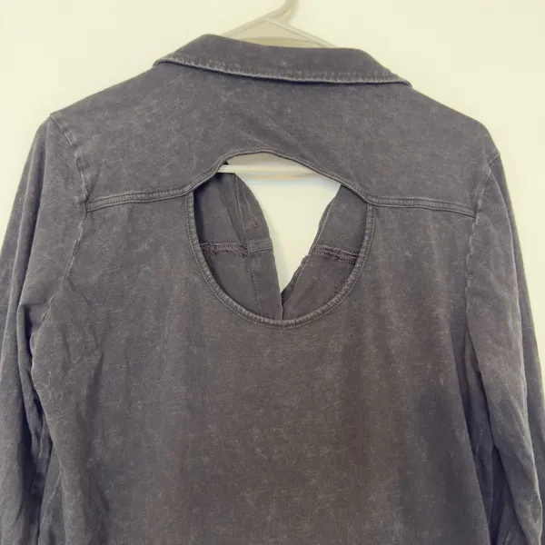 Rock & Republic Black Cutout Back Long Sleeve Button Up Shirt Size Women Size L - Image 6