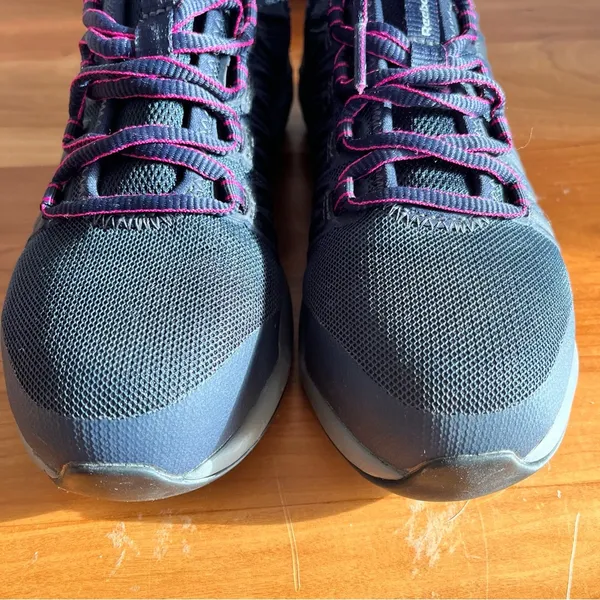 Women's Reebok Astroride Composite Toe Work Shoes Size 6 M Blue‎ & Pink - Image 4