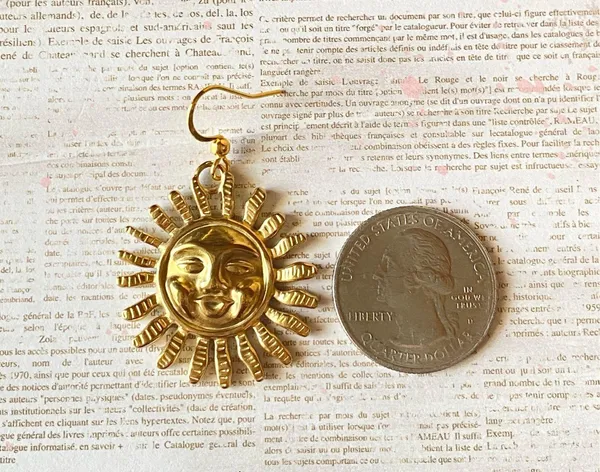 Handmade gold tone stainless steel sun boho retro vintage style earrings☀️ - Image 8