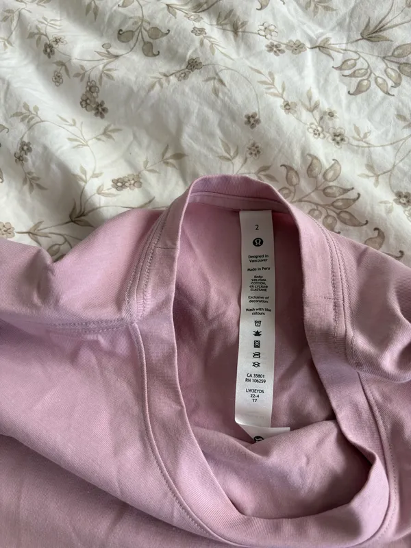 Lululemon Pink Love Crew - Image 4