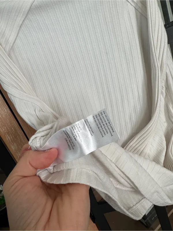 Anthropologie Ribbed Halter Top open deep low back knit sleeveless - Image 10