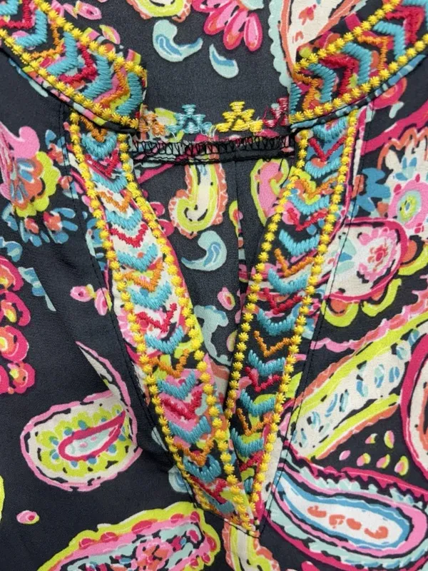 Emily Wonder Women's Blouse Size Medium Paisley Floral Embroidered Peasant Boho - Image 3