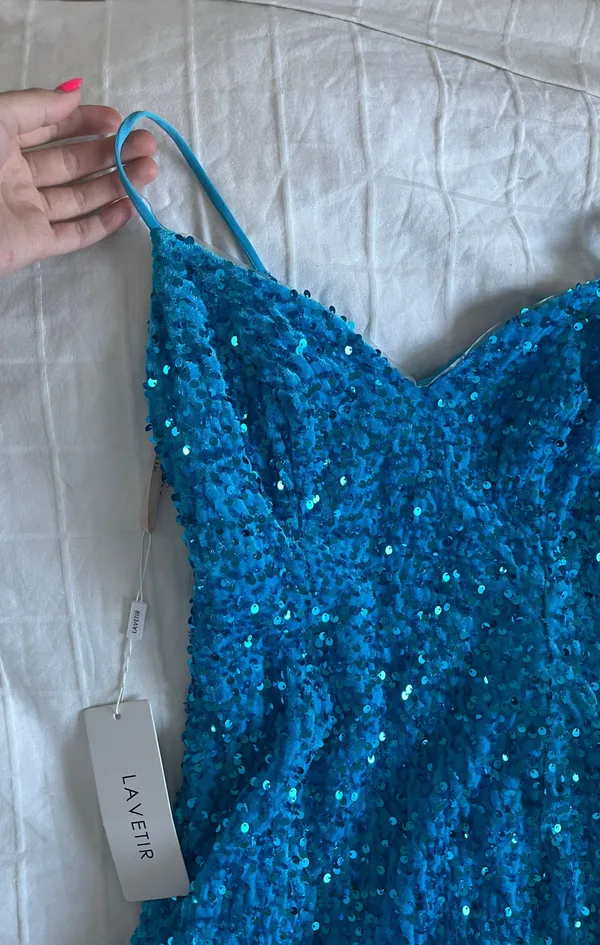 Blue Sequence Prom Dress Size 8 - Image 4