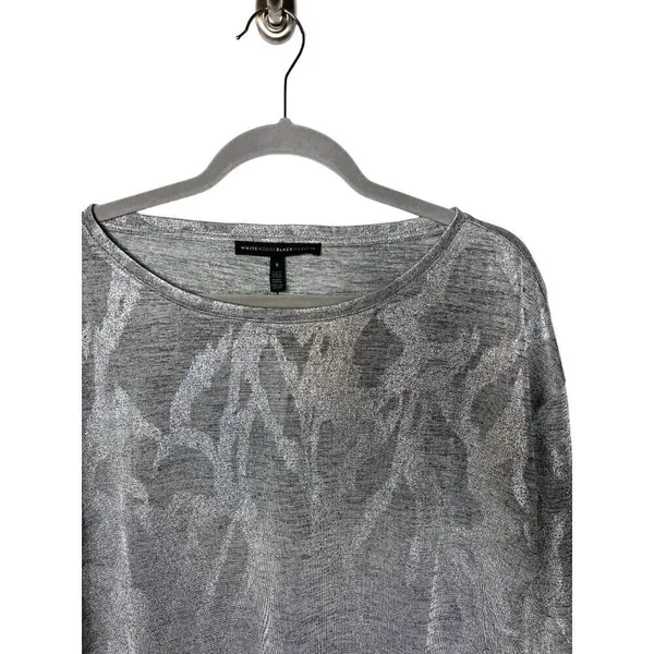 White House black market silver print top NWT small‎ - Image 3